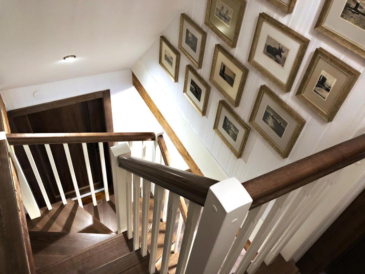 Heritage House Nida With 2 Bedrooms & Free Parking Екстер'єр фото