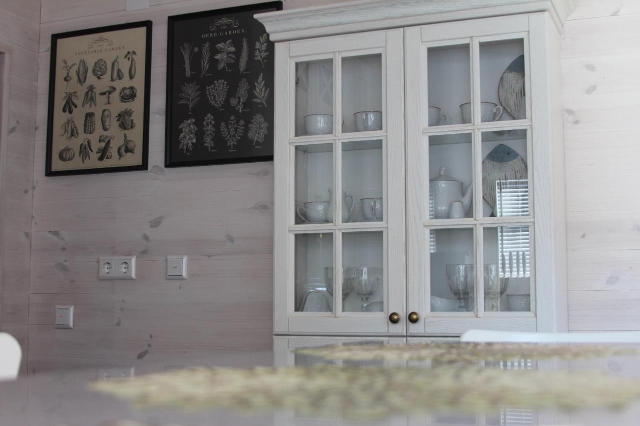 Heritage House Nida With 2 Bedrooms & Free Parking Екстер'єр фото